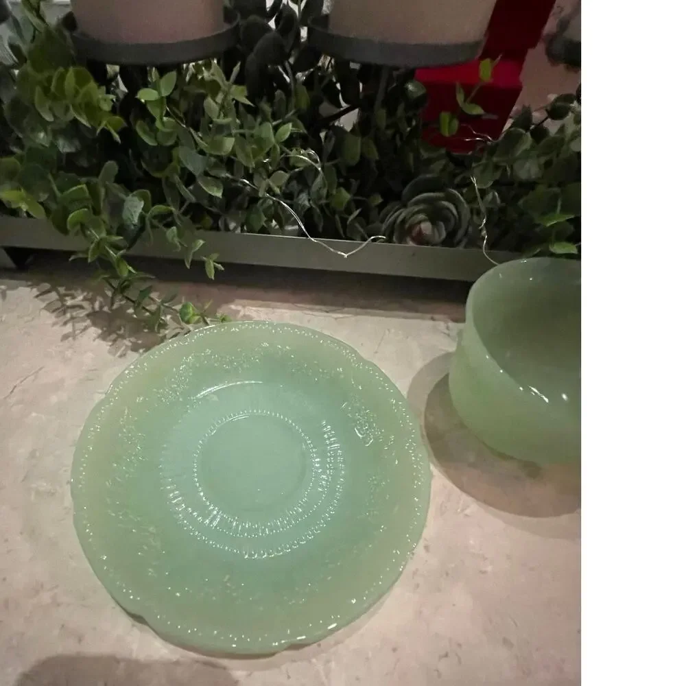 Vintage Green Jadeite Teacup 8oz & Saucer 6” ribbed w embossed floral pattern
